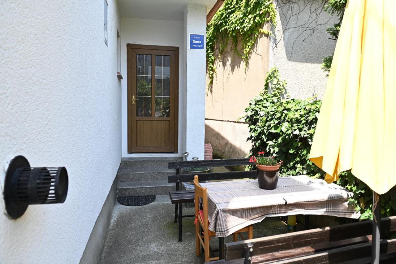 Apartment Aby ซาเกร็บ ภายนอก รูปภาพ